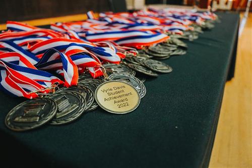 Vyrle Davis Student Achievement Awards